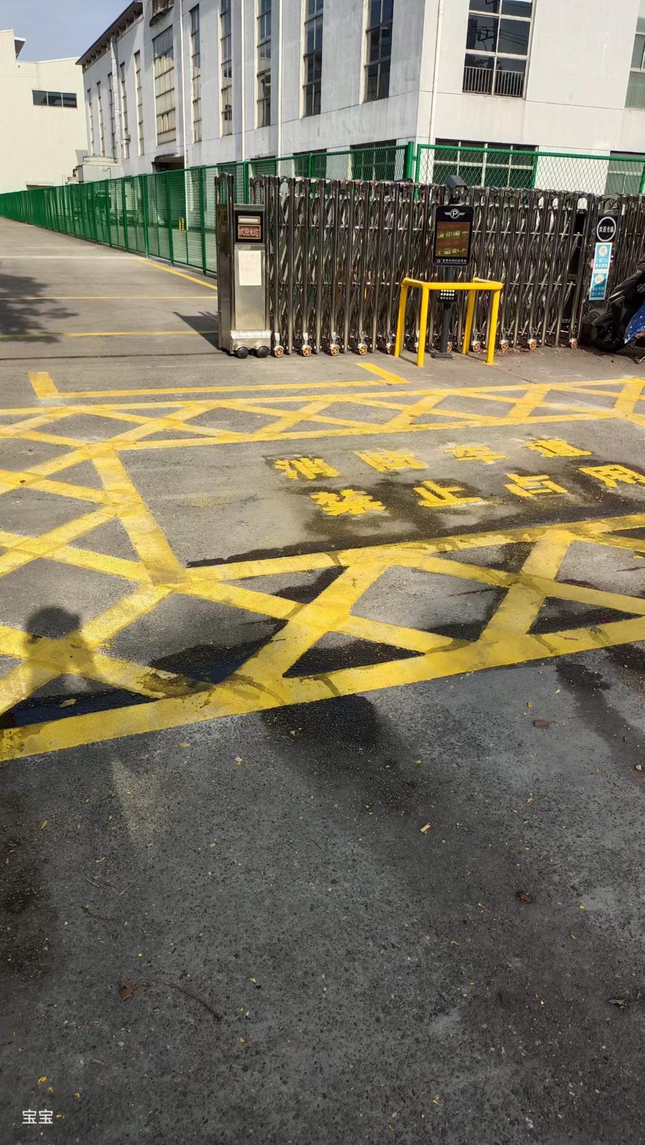舟山马路划线
